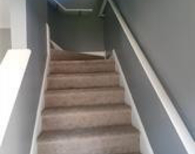 101-b Laura Lane - Photo Thumbnail 6
