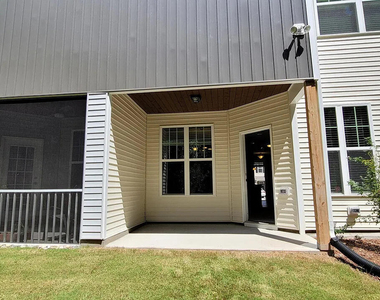 1036 Brightskies Street - Photo Thumbnail 8