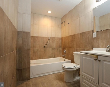 3350 Conrad Street - Photo Thumbnail 10