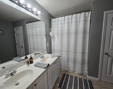 202 Storemont Way - Photo Thumbnail 16