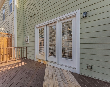 713 Samuel Cary Drive - Photo Thumbnail 14
