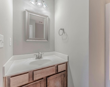 713 Samuel Cary Drive - Photo Thumbnail 33