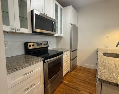 6229 Germantown Avenue - Photo Thumbnail 1