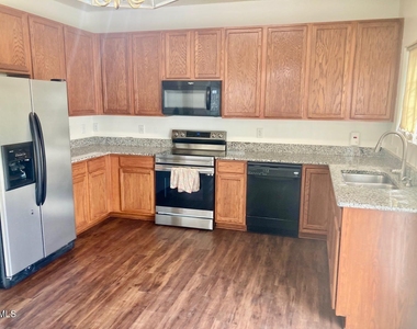 4457 Snowcrest Lane - Photo Thumbnail 2