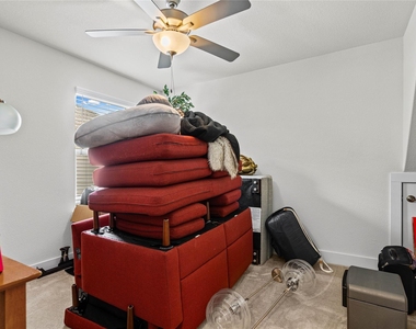 3202 Betony St - Photo Thumbnail 16