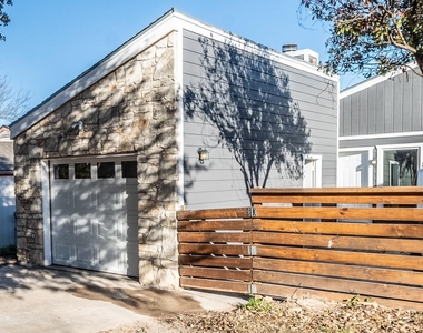 915 Sirocco Dr - Photo Thumbnail 6