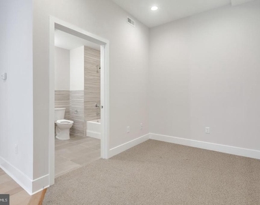 514 South Street - Photo Thumbnail 3
