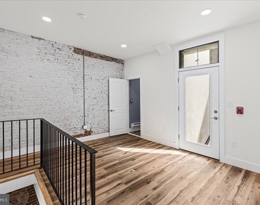 1222 Chancellor Street - Photo Thumbnail 2