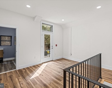 1222 Chancellor Street - Photo Thumbnail 9