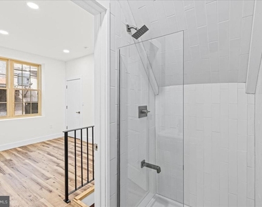 1222 Chancellor Street - Photo Thumbnail 5