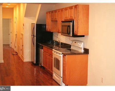 1817 N 17th Street - Photo Thumbnail 1