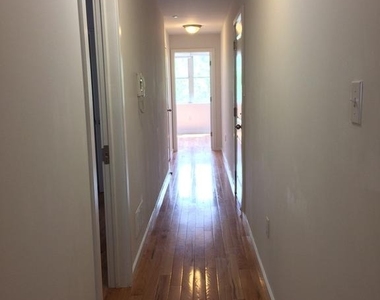 1823 N 17th Street - Photo Thumbnail 5