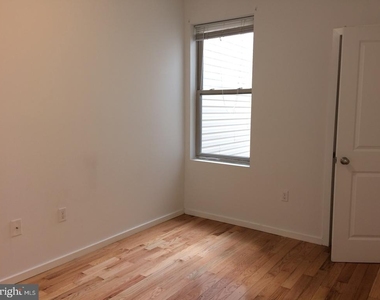 1823 N 17th Street - Photo Thumbnail 4