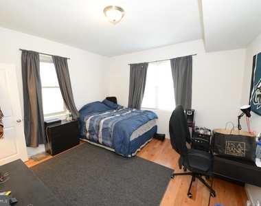 1835 N 17th Street - Photo Thumbnail 4