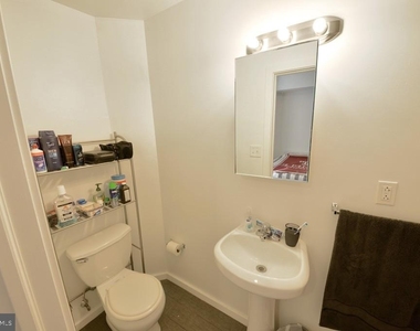 1835 N 17th Street - Photo Thumbnail 9