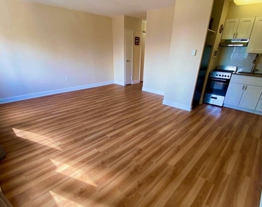 2101 Chestnut Street - Photo Thumbnail 32