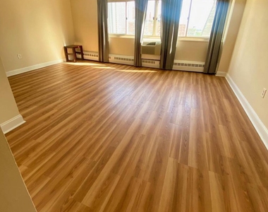 2101 Chestnut Street - Photo Thumbnail 26