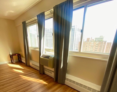 2101 Chestnut Street - Photo Thumbnail 28