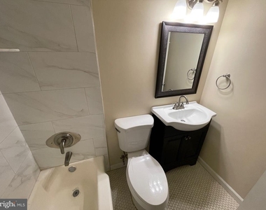 2101 Chestnut Street - Photo Thumbnail 12