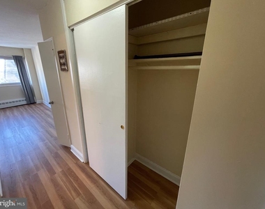 2101 Chestnut Street - Photo Thumbnail 6