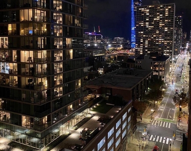 2101 Chestnut Street - Photo Thumbnail 25