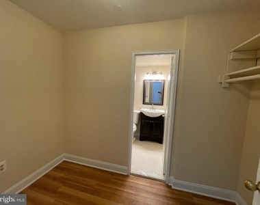 2101 Chestnut Street - Photo Thumbnail 10