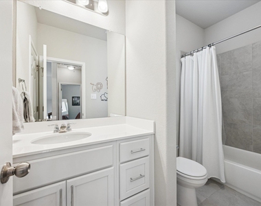 12000 Corsicana Trl - Photo Thumbnail 20
