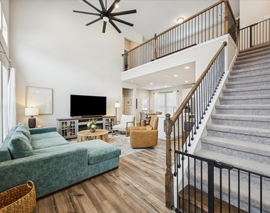12000 Corsicana Trl - Photo Thumbnail 1