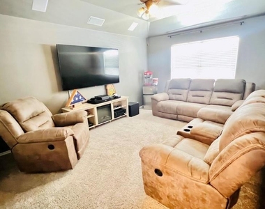 2311 Encino Mist - Photo Thumbnail 8