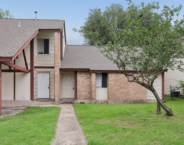 6803 Woodhue Dr - Photo Thumbnail 1