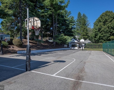1640 Oakwood Drive - Photo Thumbnail 53