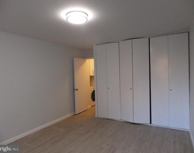 1640 Oakwood Drive - Photo Thumbnail 17