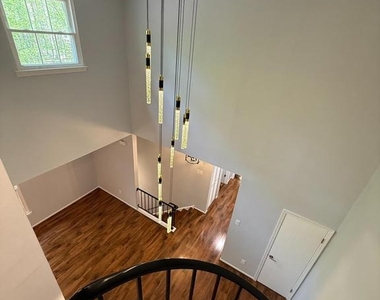46 Woodbine Court - Photo Thumbnail 12