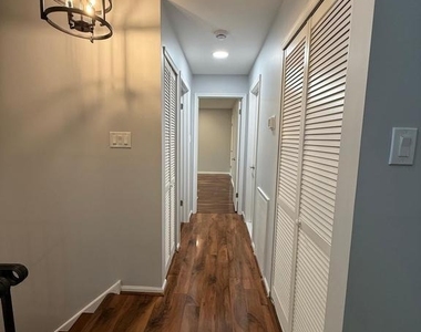 46 Woodbine Court - Photo Thumbnail 15