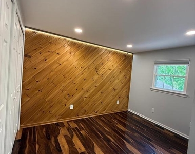 46 Woodbine Court - Photo Thumbnail 14