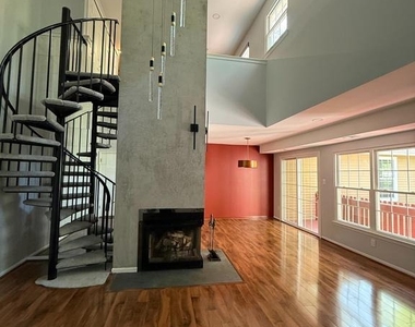 46 Woodbine Court - Photo Thumbnail 1