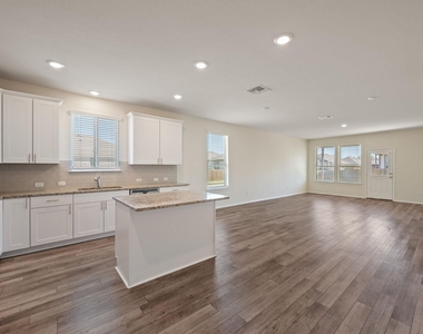 184 Gunther Way - Photo Thumbnail 4