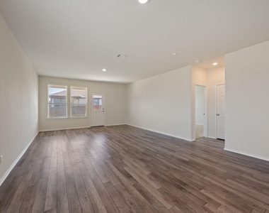 184 Gunther Way - Photo Thumbnail 6