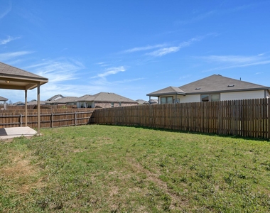 184 Gunther Way - Photo Thumbnail 20