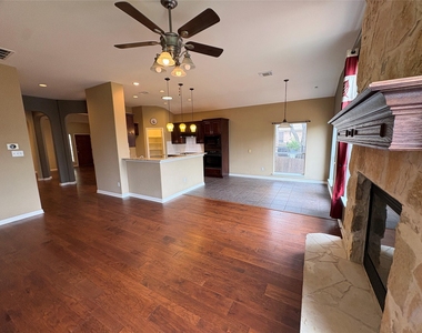 13121 Appaloosa Chase Dr - Photo Thumbnail 6