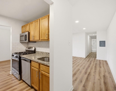 1207 Colony Court - Photo Thumbnail 1