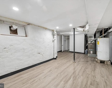 1110 Morton Avenue - Photo Thumbnail 11