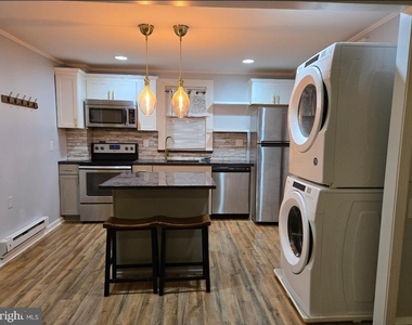 1806 Garrett Road - Photo Thumbnail 12