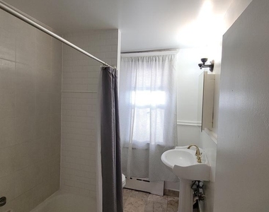 1806 Garrett Road - Photo Thumbnail 8
