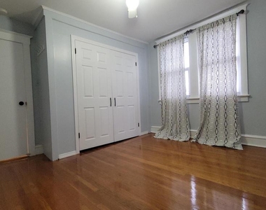 1806 Garrett Road - Photo Thumbnail 7
