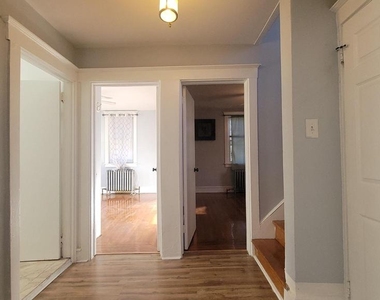 1806 Garrett Road - Photo Thumbnail 6