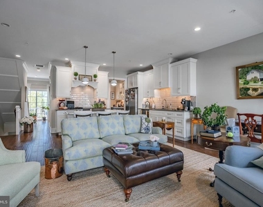 23 Central Avenue - Photo Thumbnail 14