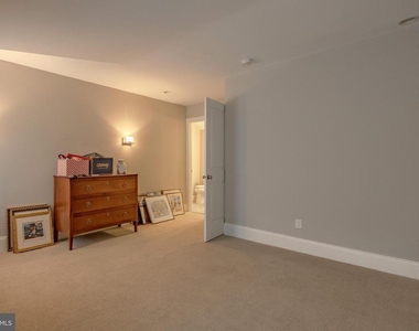 23 Central Avenue - Photo Thumbnail 36
