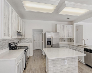 4508 Peach Grove Rd - Photo Thumbnail 7