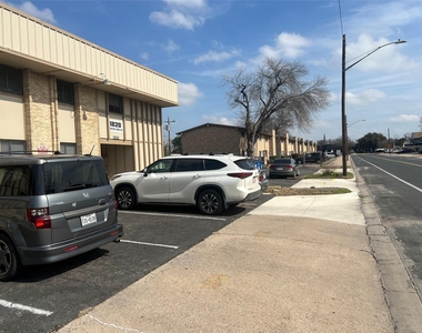 1820 Wooten Park Dr - Photo Thumbnail 2